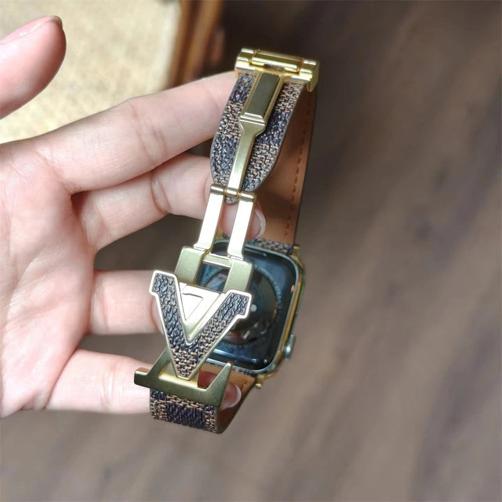 Luxury Apple Watch Strap – Magnetic Metal Band for Series 10/9/8/7/6/SEv ADIONI